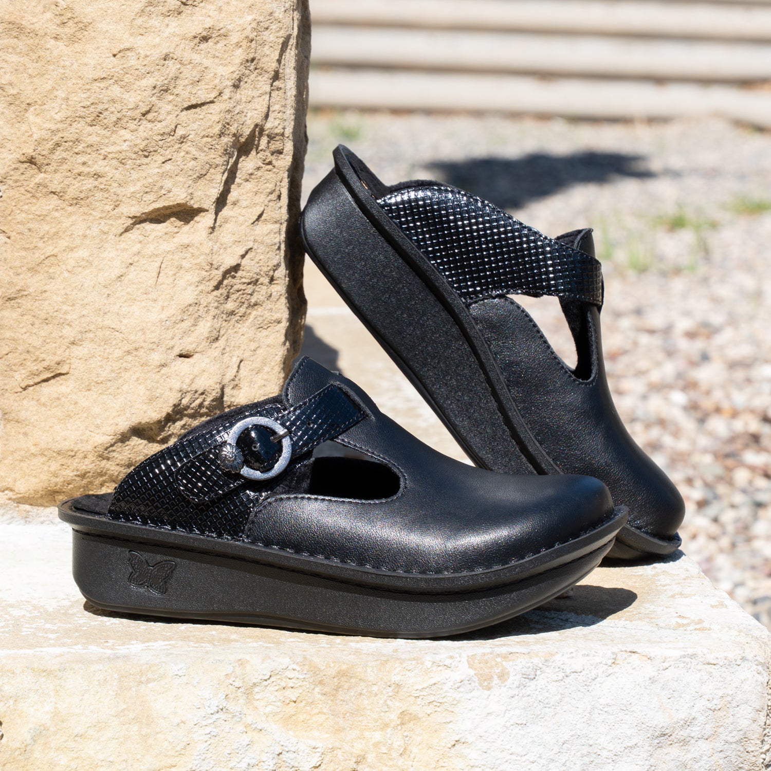 Classic Danish Cookie Shoe - Image 2