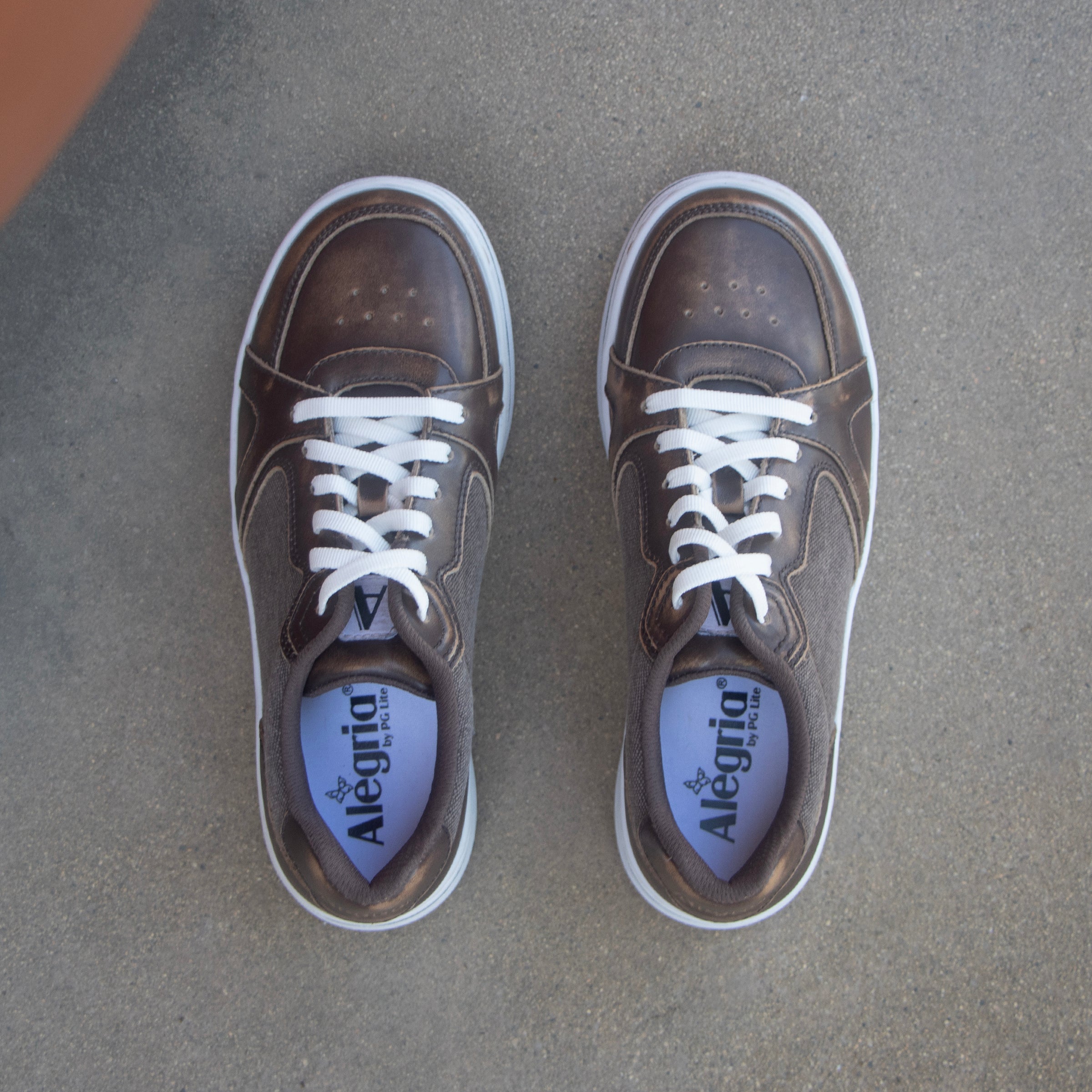 Alyster Brown Shoe - Image 2