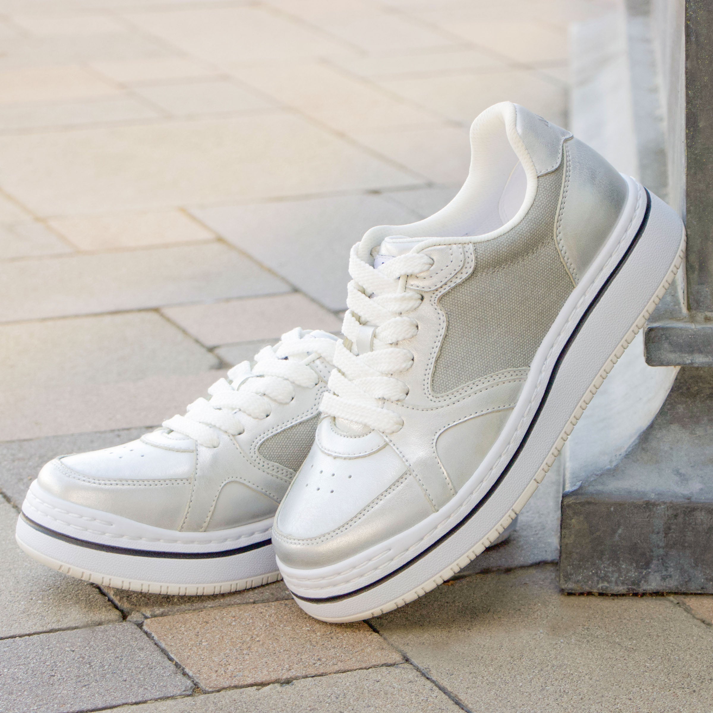 Alyster Shimmer Silver Shoe - Image 2
