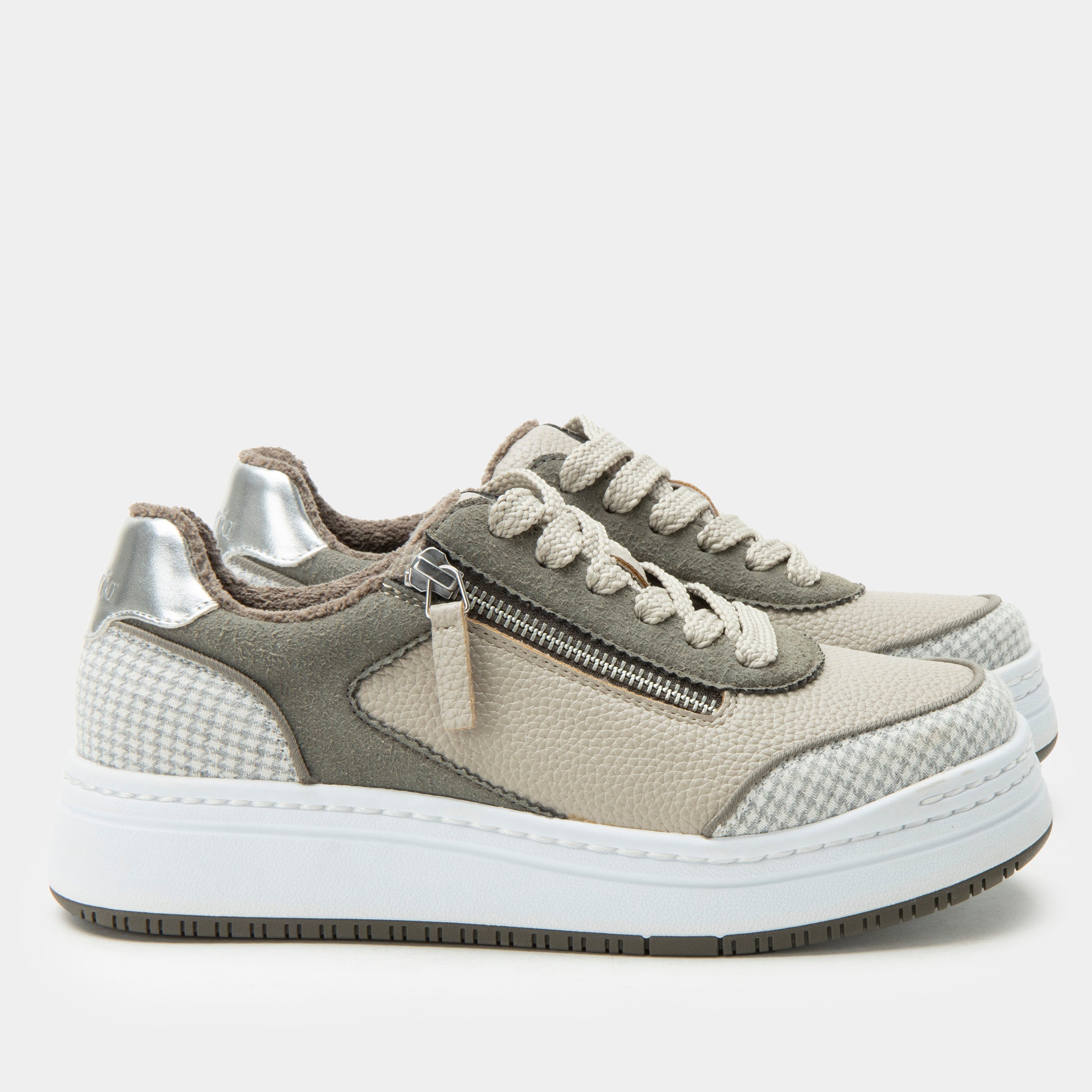 Averie Houndstooth Grey Shoe - Image 3