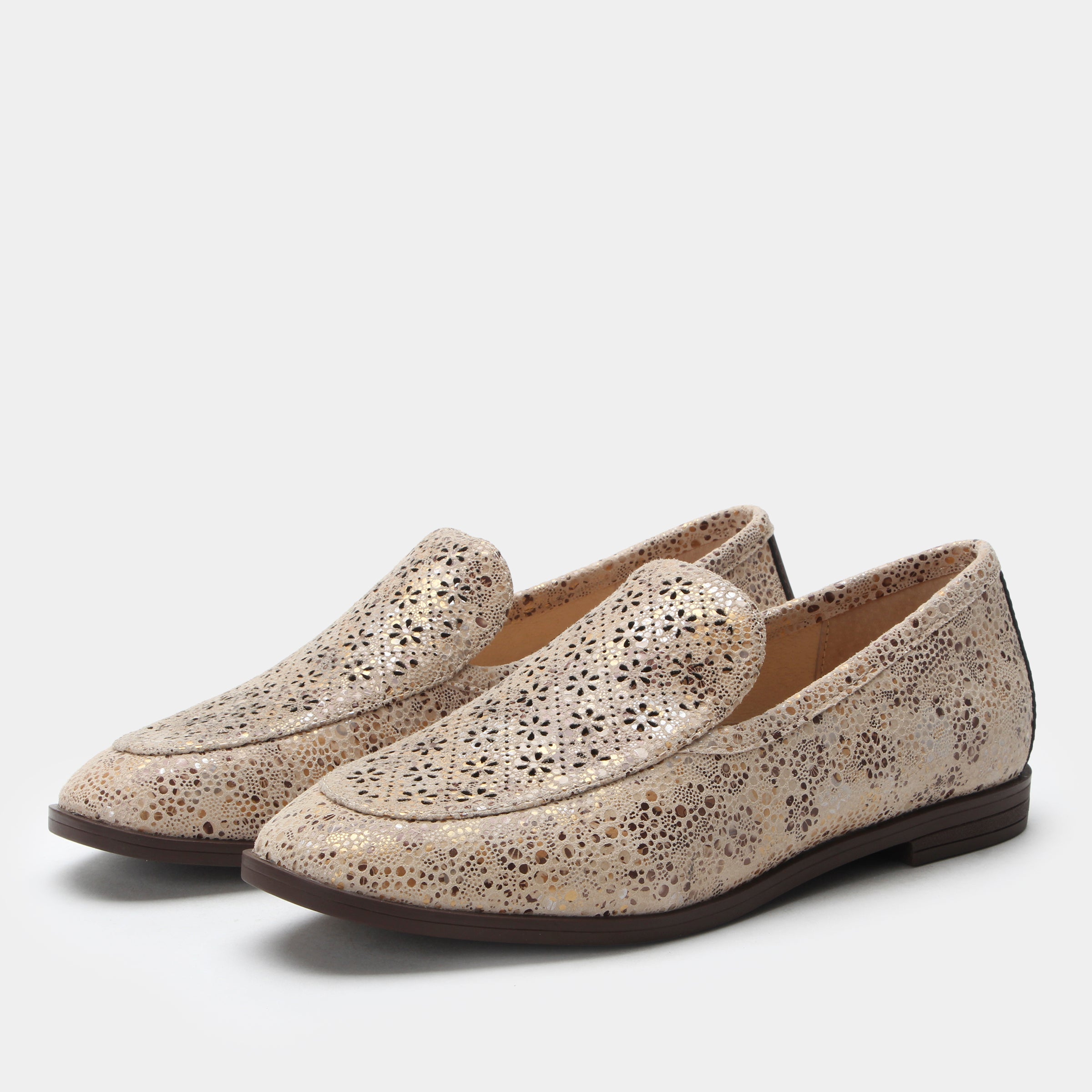 Aliya Walkway Breeze Shoe