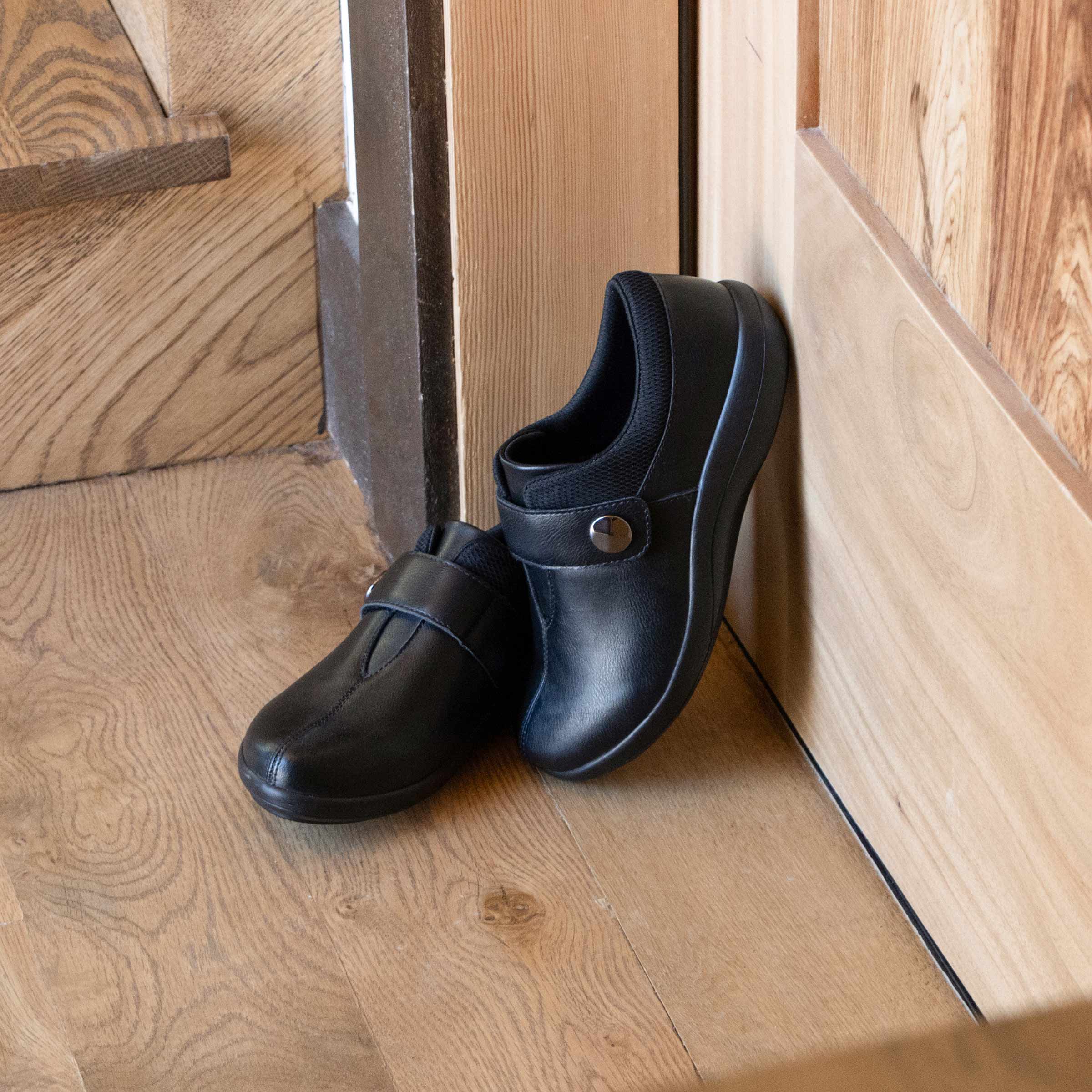 Danni Jet Black Shoe - Image 2