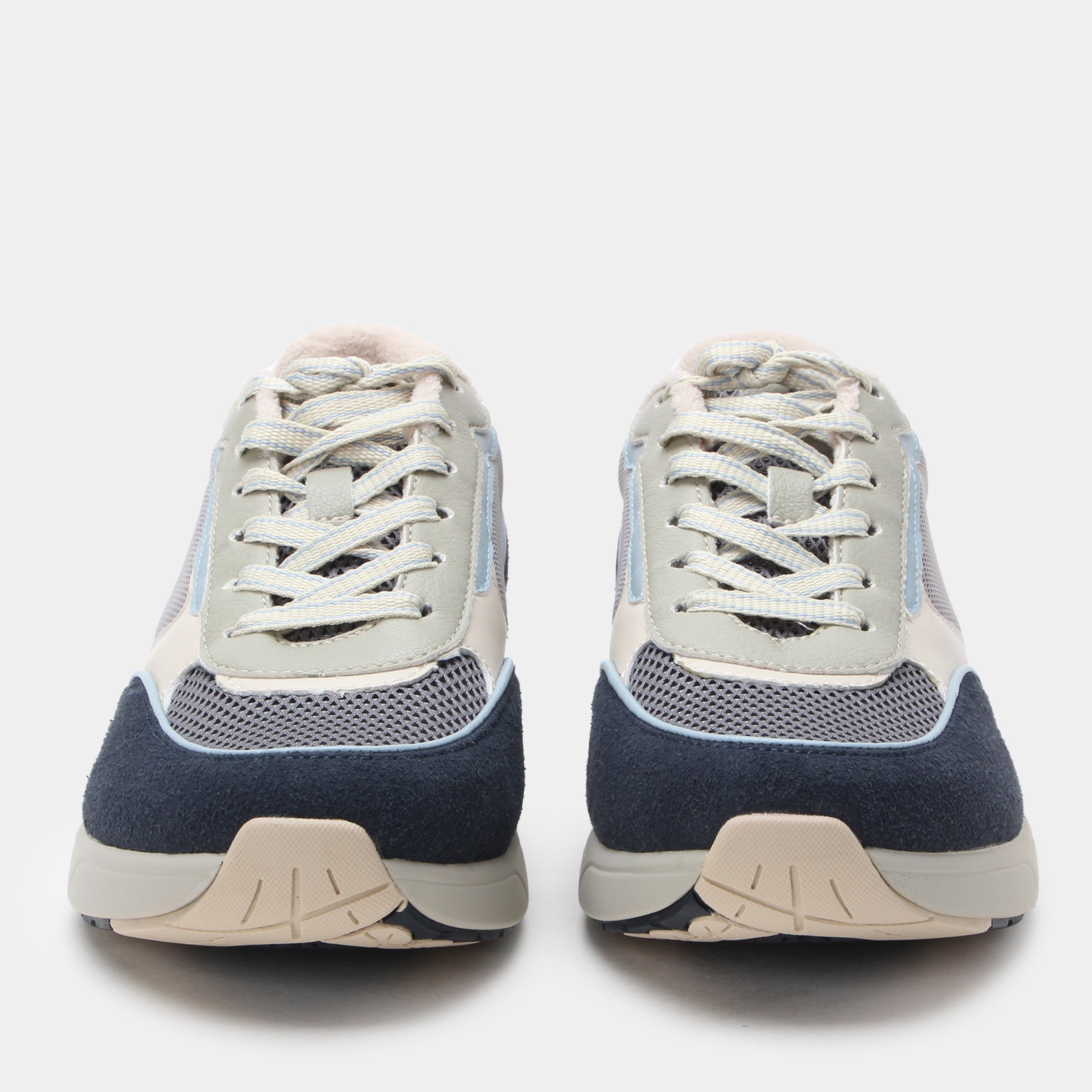 Embyr Retro Blue Shoe - Image 4