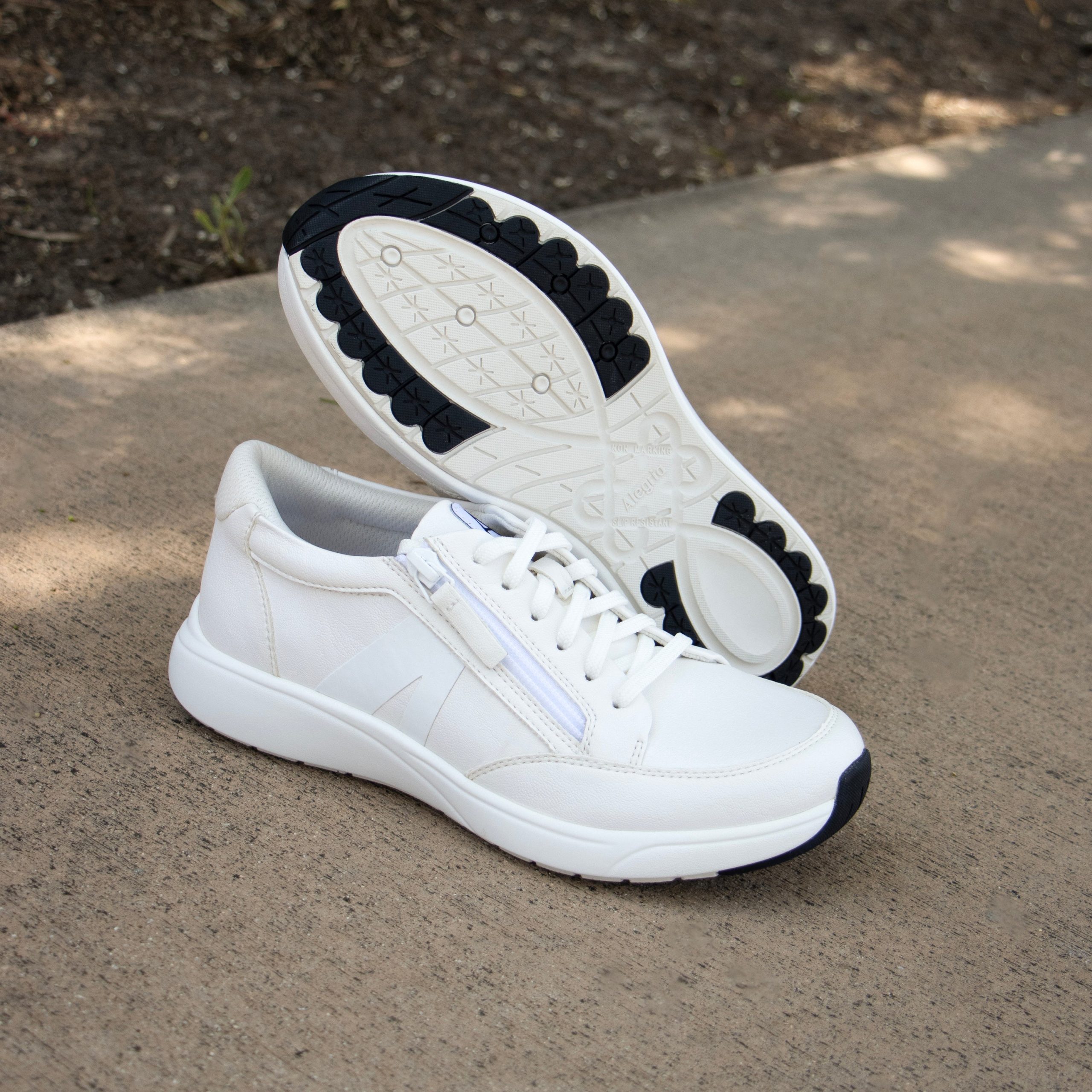 Eazeer White Out Shoe - Image 2