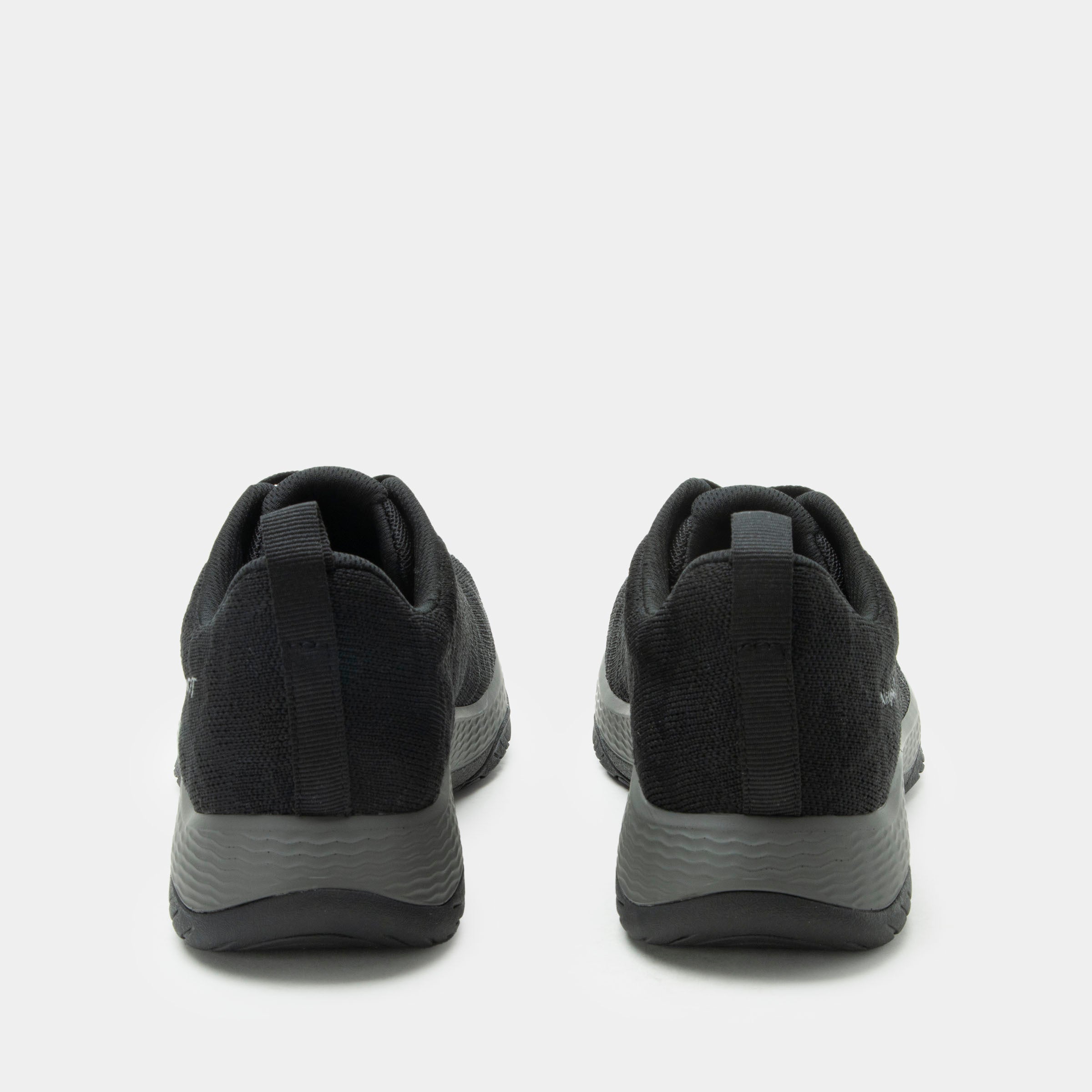 In8 All Black Shoe - Image 3