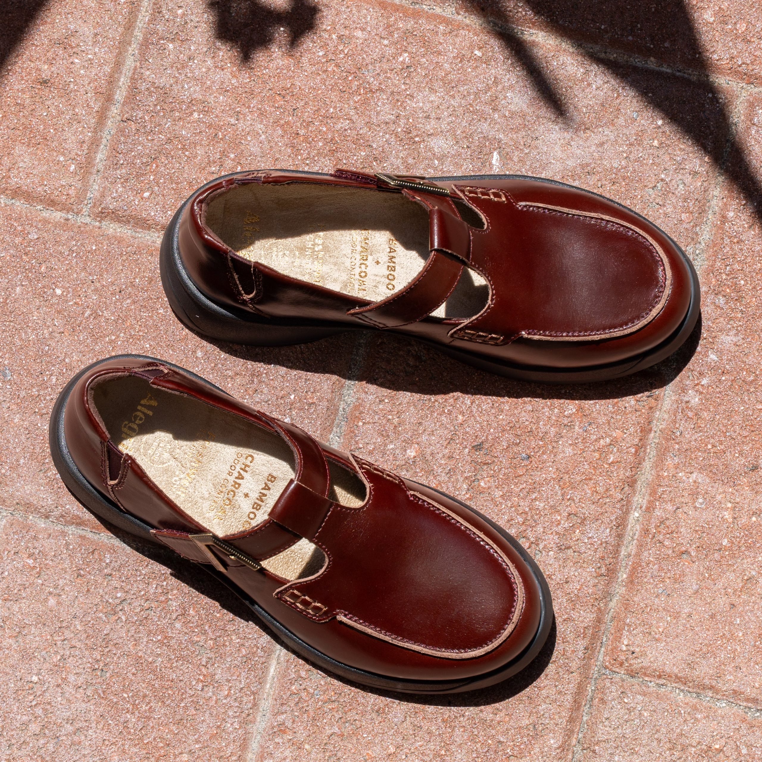 Jensie Glazed Chocolate Shoe - Image 2