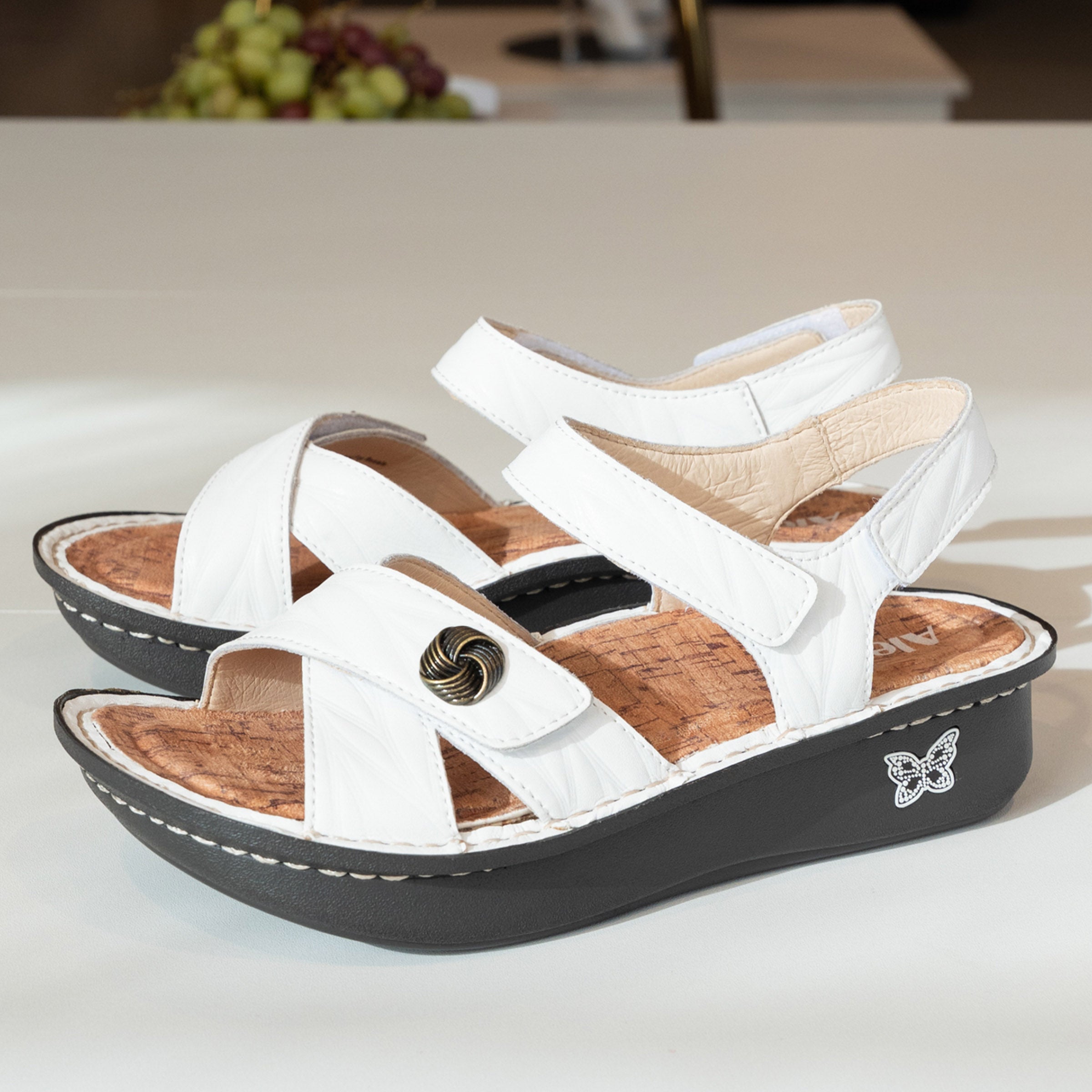 Kelsi Fondly White Sandal - Image 2