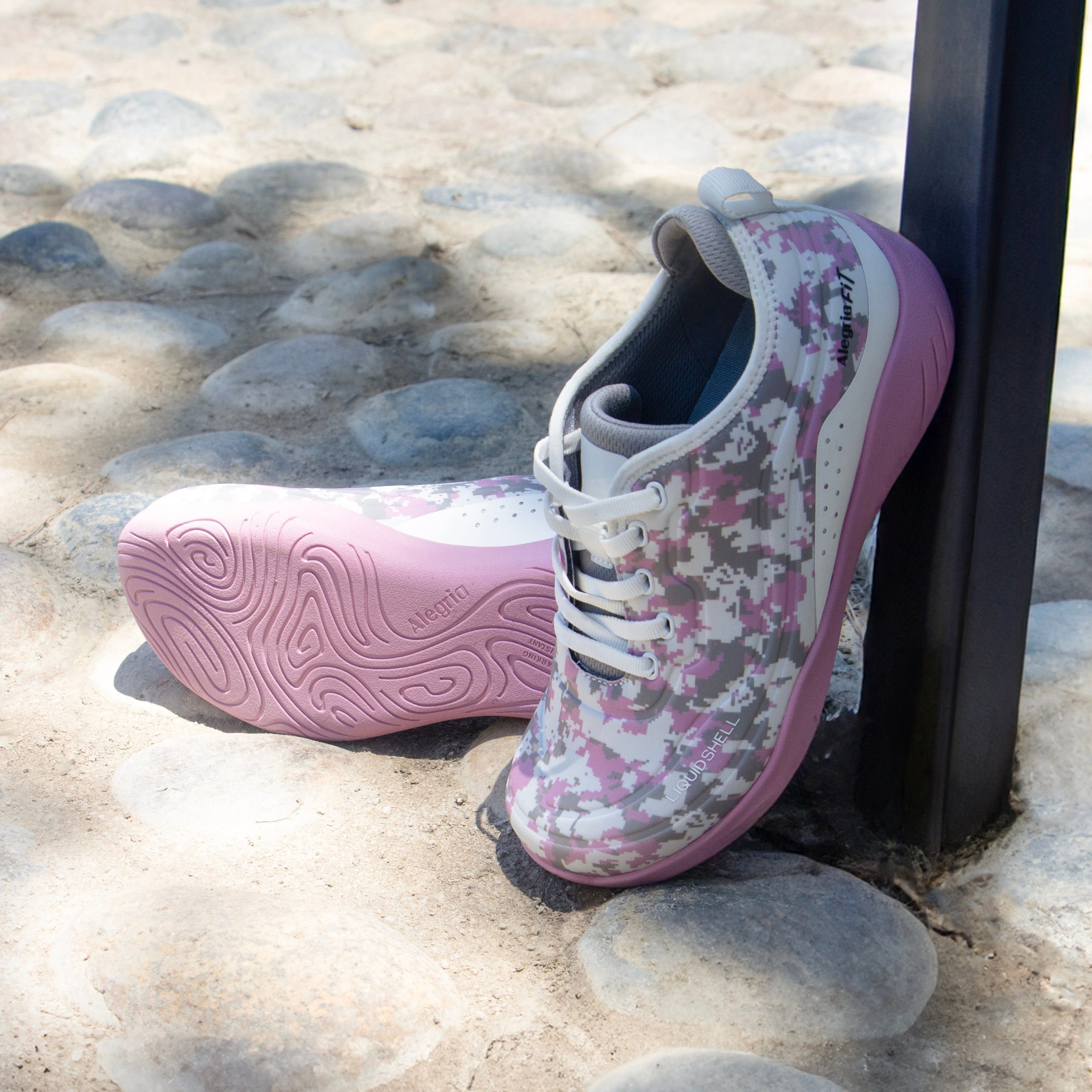 Liber8 Digi Rose Shoe - Image 2