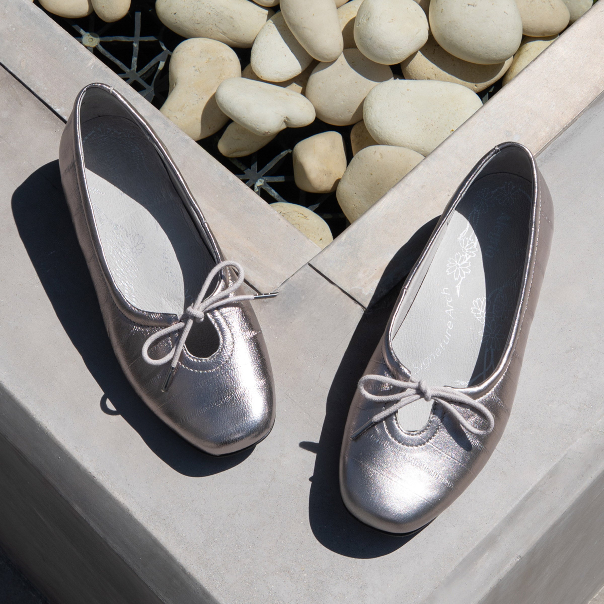 Leilah Platinum Shoe - Image 2