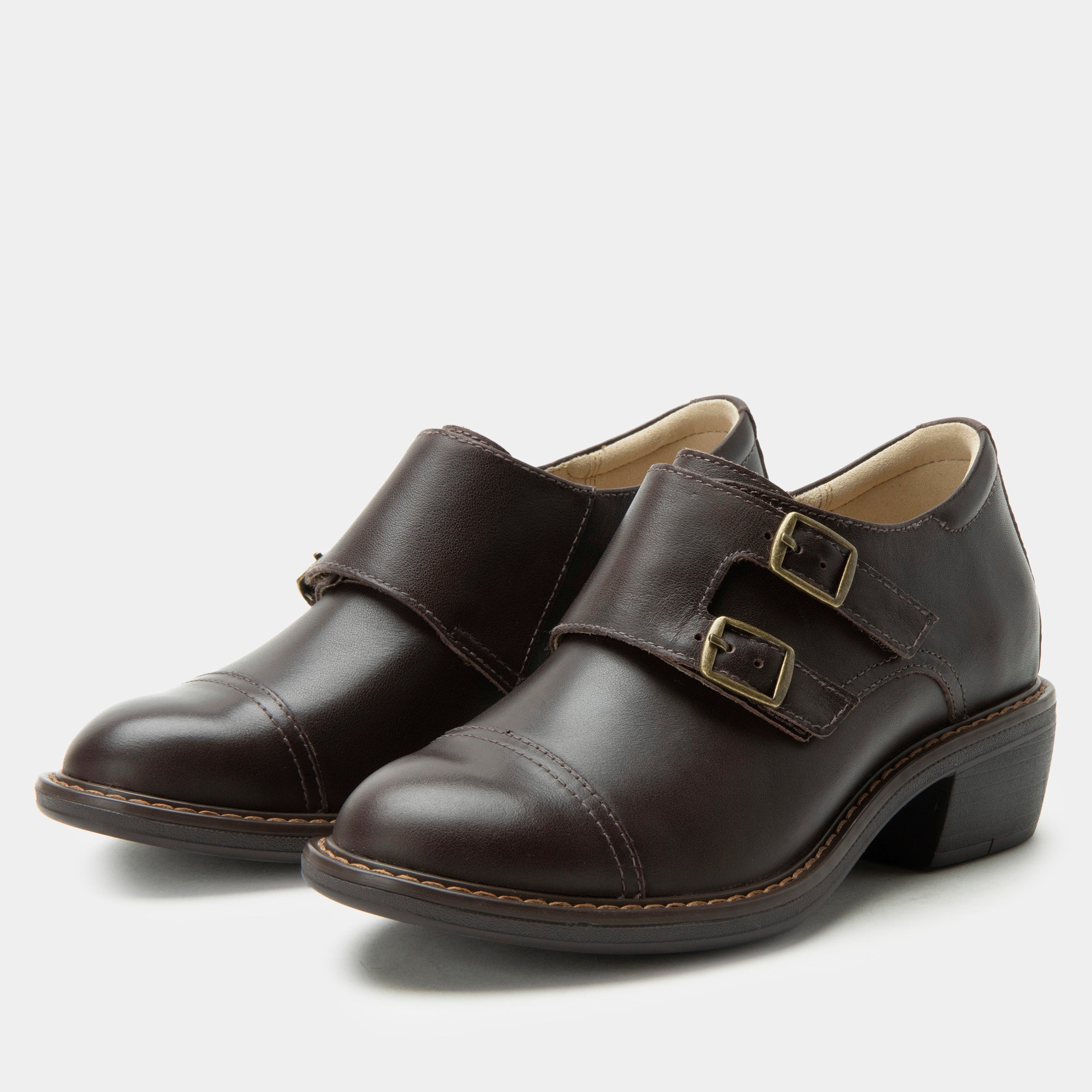 Mave Tawny Burnish Shoe
