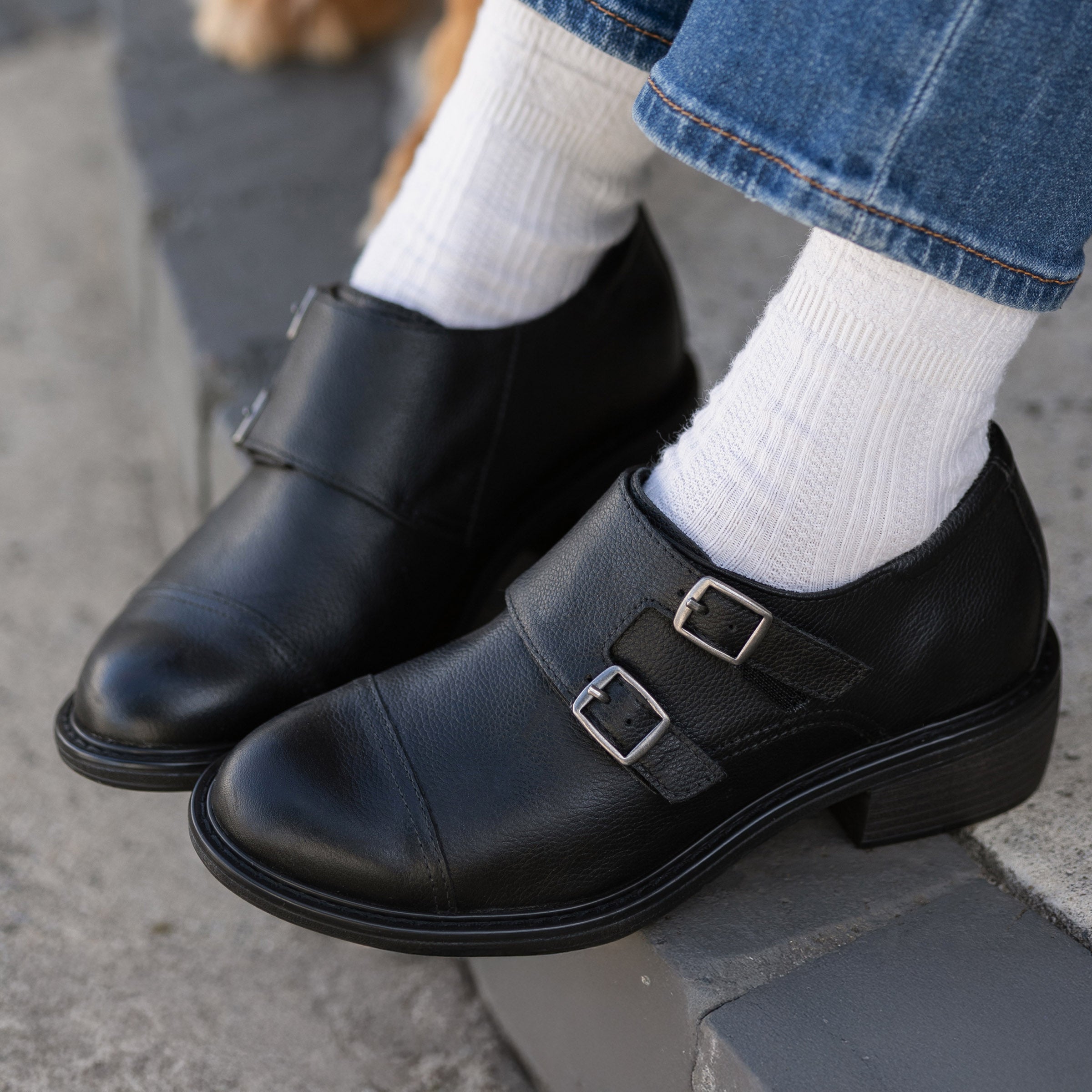 Mave Black Burnish Shoe - Image 2