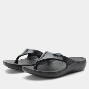Ode Black Gloss Sandal