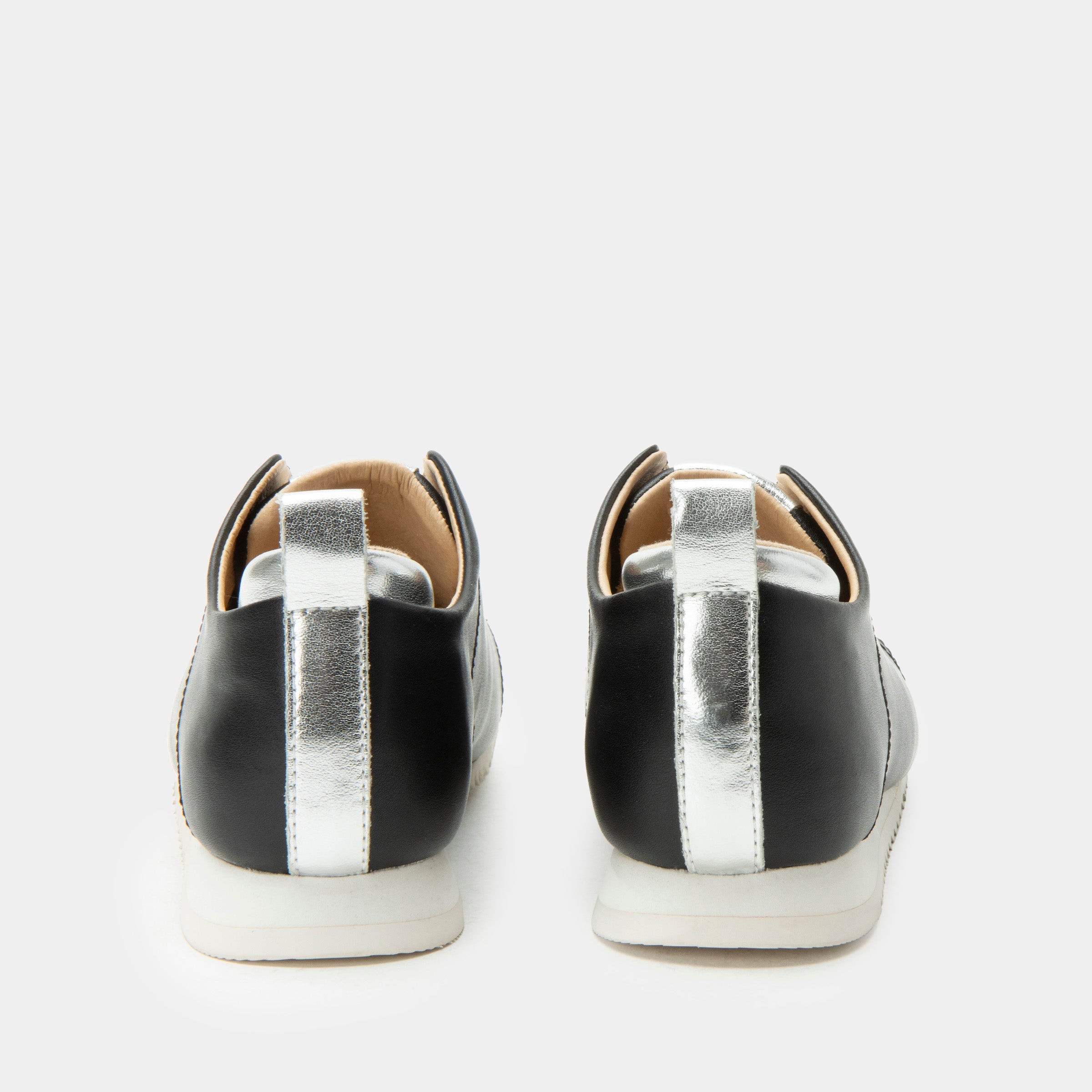 Reah Black Shoe - Image 3