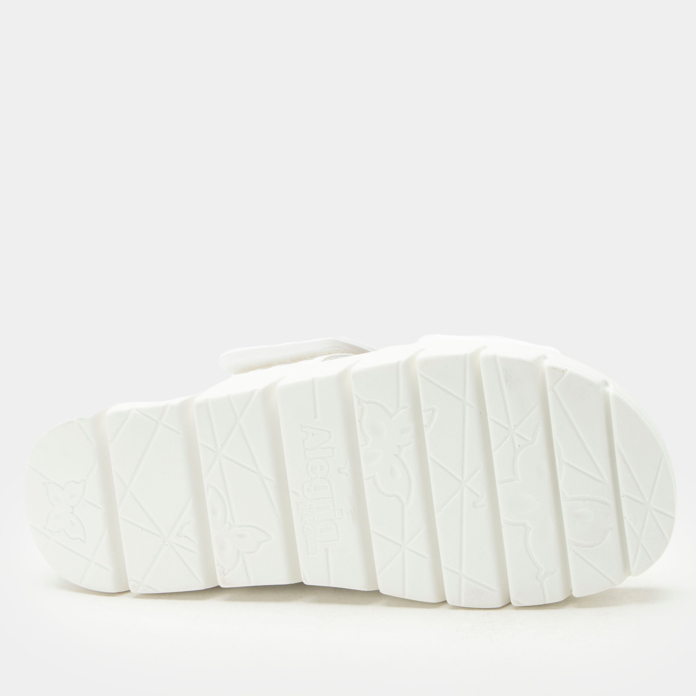 Rylie White Sandal - Image 7