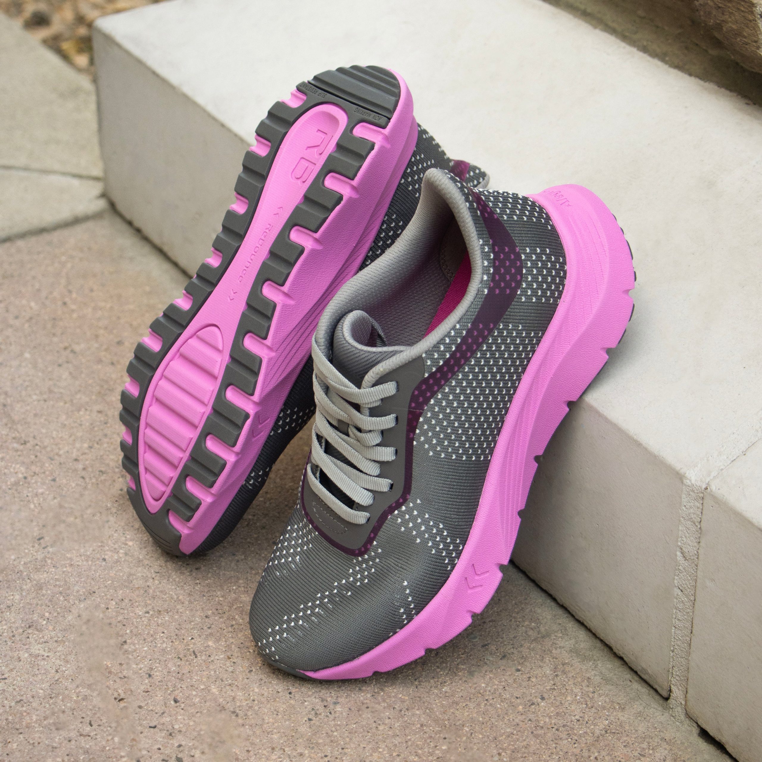 Rize Fuchsia Pop Shoe - Image 2