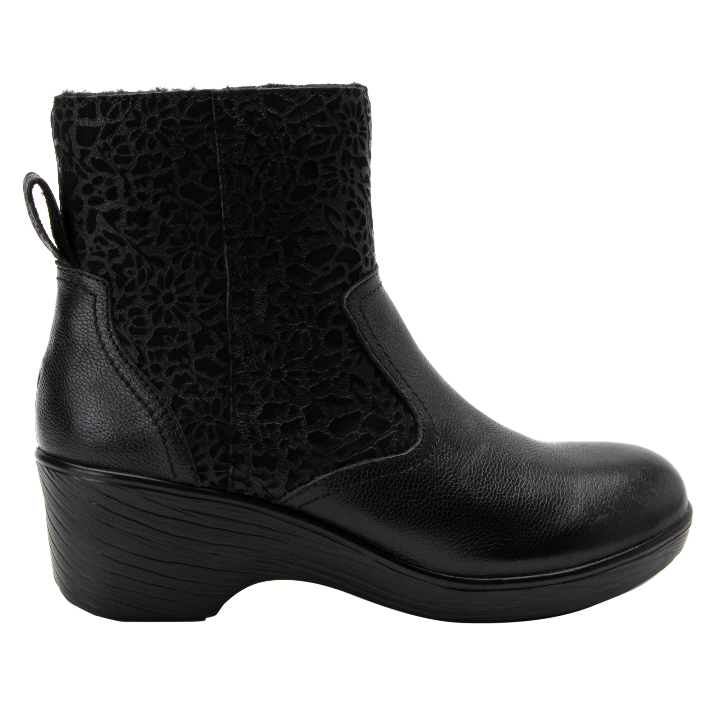 Scarlett Black Boot - Image 3