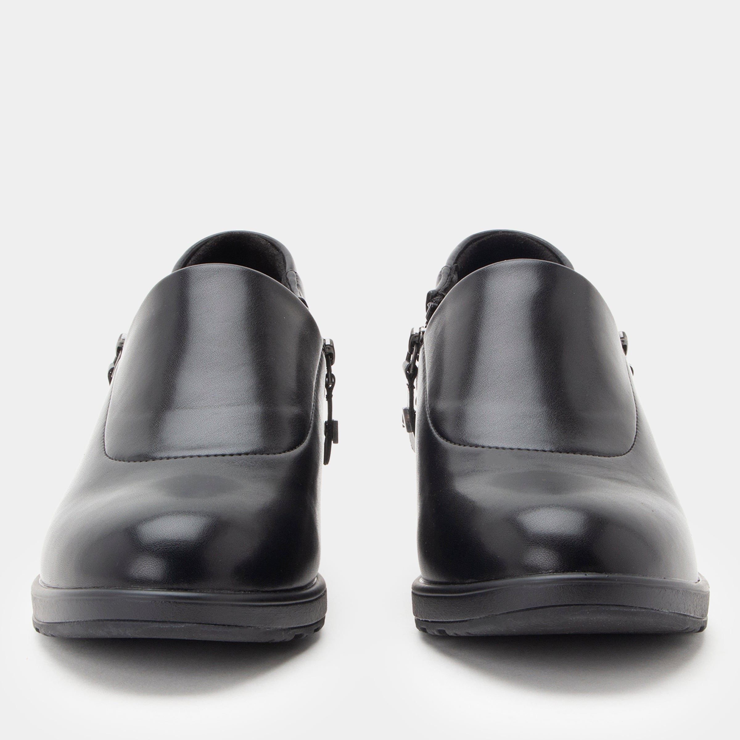 Wynne Black Shoe - Image 6